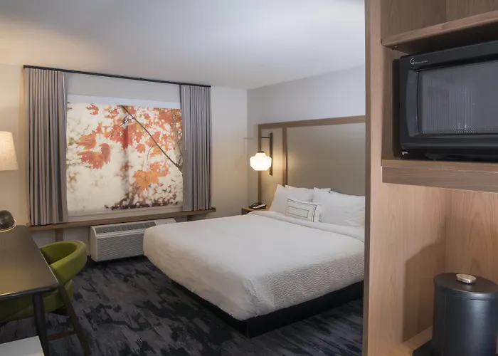 Fairfield Inn & Suites By Marriott Charleston
