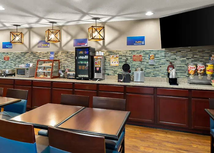 Best Western Lakewood Inn