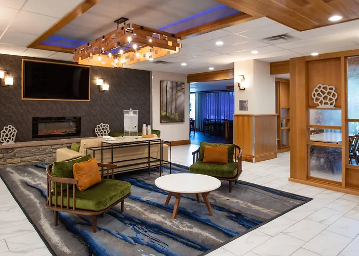 Fairfield Inn And Suites By Marriott Bakersfield Central