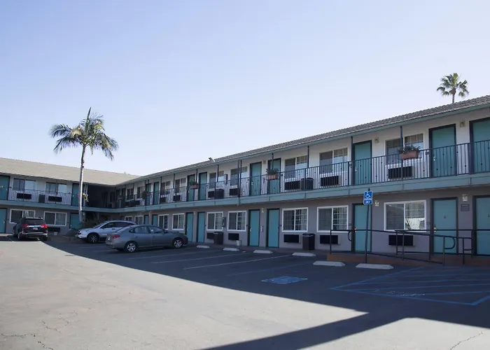 Studio 6-National City, Ca - Naval Base San Diego