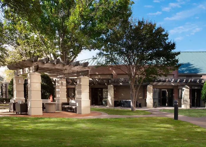 Courtyard Dallas Addison Quorum Drive