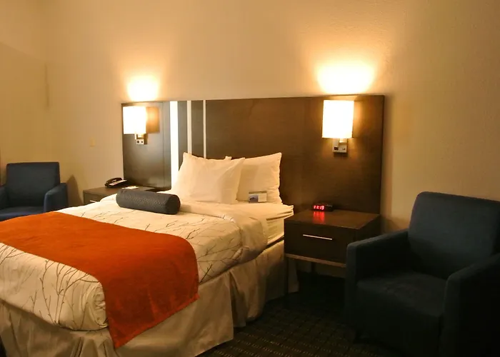 Guesthouse Inn & Suites Lexington