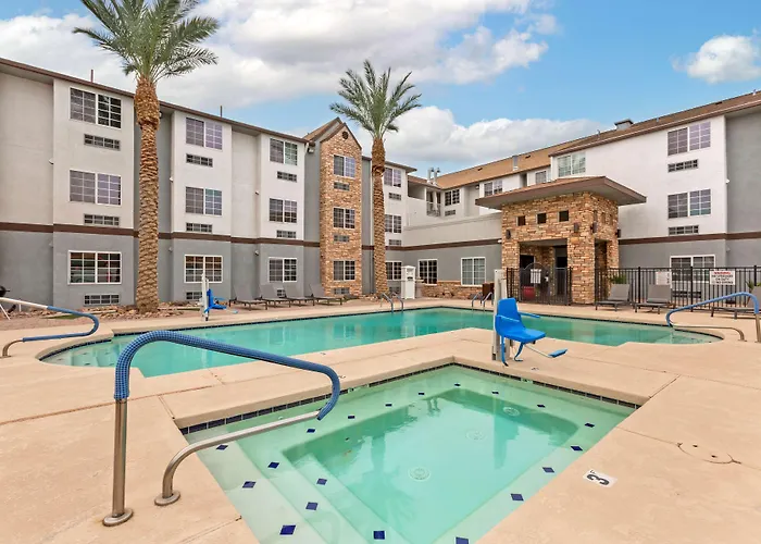 Best Western Plus Yuma Foothills Inn & Suites