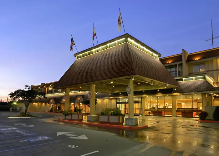 Red Lion Hotel Eureka