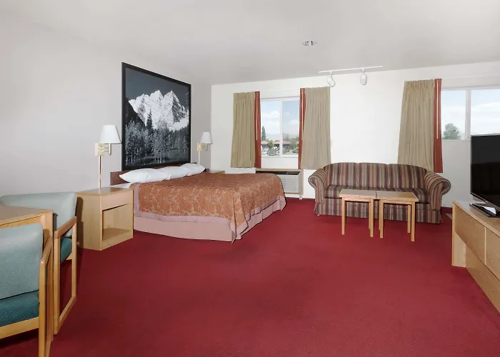 Super 8 By Wyndham Fruita