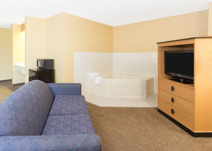 Super 8 By Wyndham Clarinda