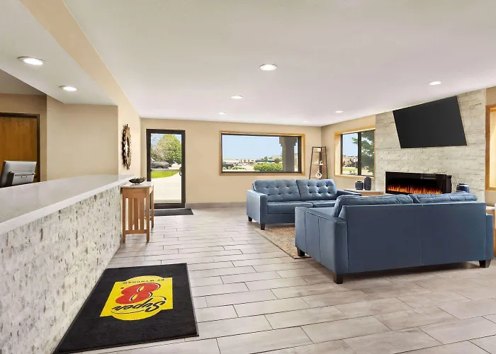 Super 8 By Wyndham Ankeny/Des Moines Area