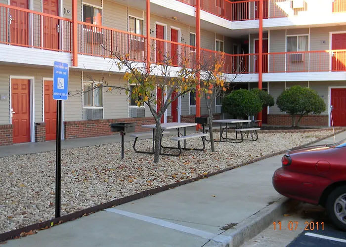 Stay Inn & Suites - Stockbridge