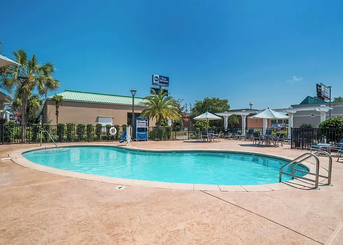Best Western Flagship Inn