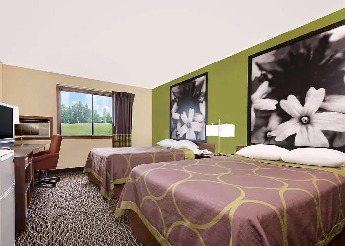 Super 8 By Wyndham Muncie/Ball St. College Area