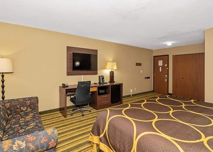 Super 8 By Wyndham Superior Wi