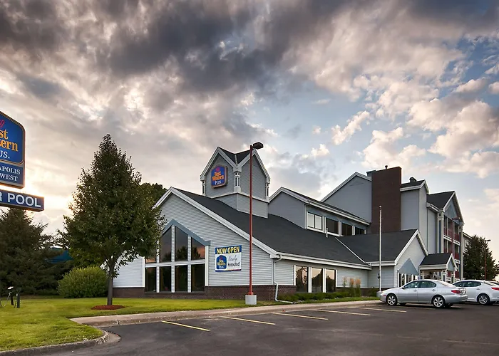 Americinn Brooklyn Center