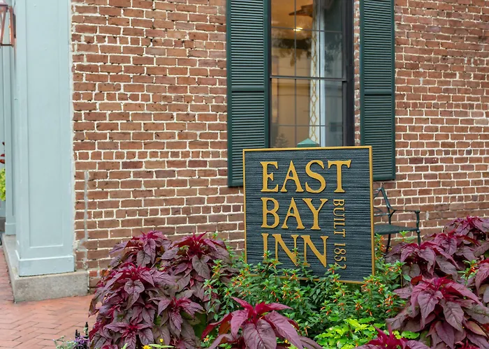 East Bay Inn, Historic Inns Of Savannah Collection