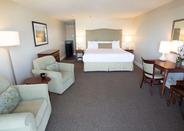 Shearwater Inn