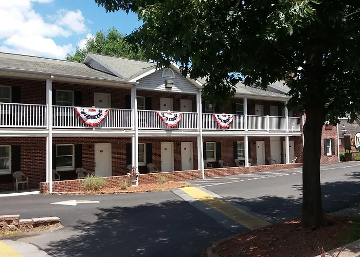 Inn At Cemetery Hill