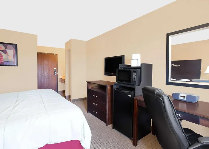 Super 8 By Wyndham Sheboygan Wi