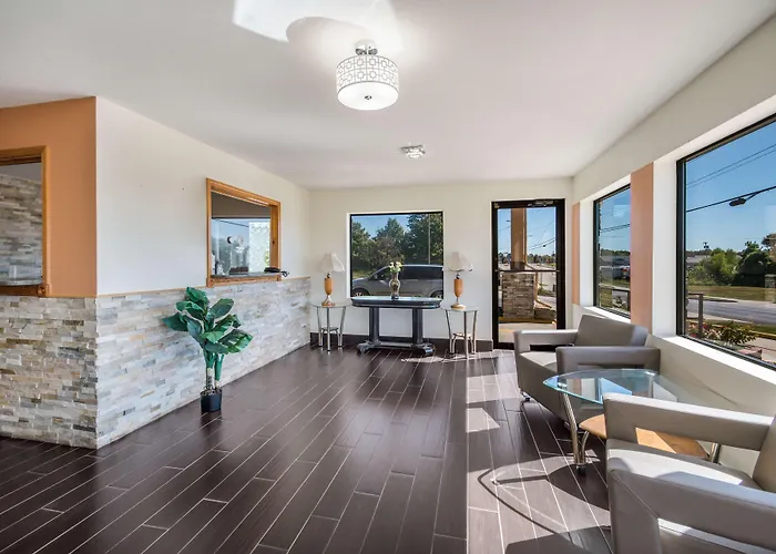 Americas Best Value Inn & Suites Harrisonville
