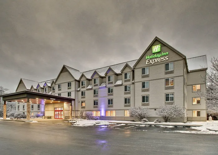 Holiday Inn Express & Suites - Lincoln East - White Mountains By Ihg