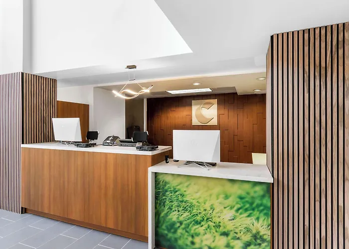Comfort Inn & Suites York North