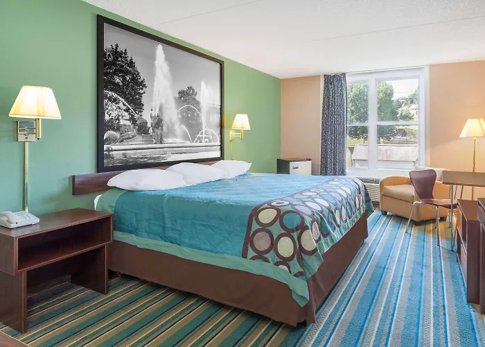Super 8 By Wyndham Harrisburg Hershey West
