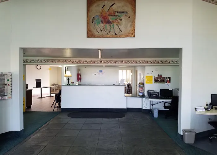 Simple Rewards Inn