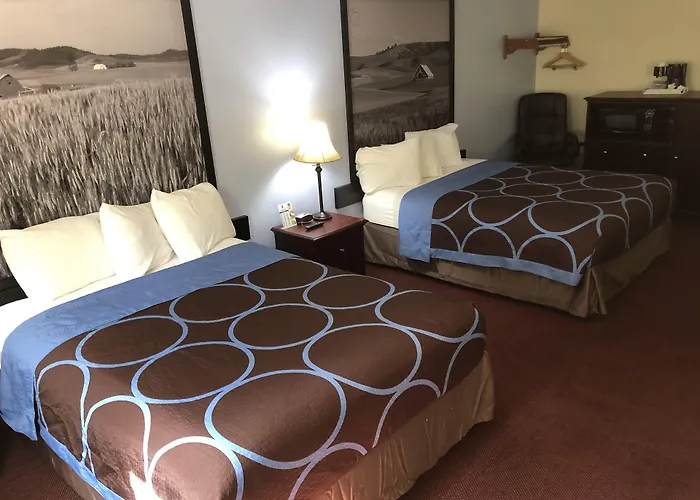 Super 8 By Wyndham Lewiston