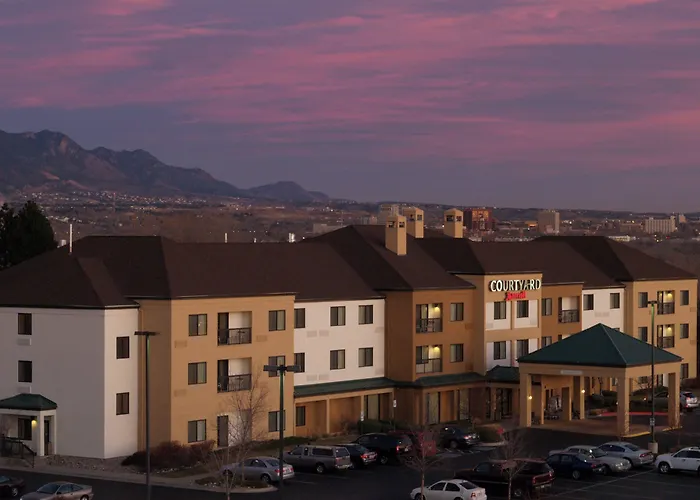 Courtyard By Marriott Colorado Springs South