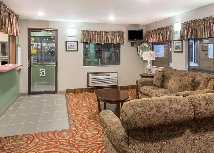 Super 8 By Wyndham Rock Springs