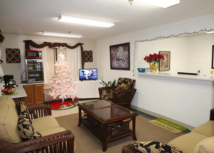 Travelodge By Wyndham Redwood Falls