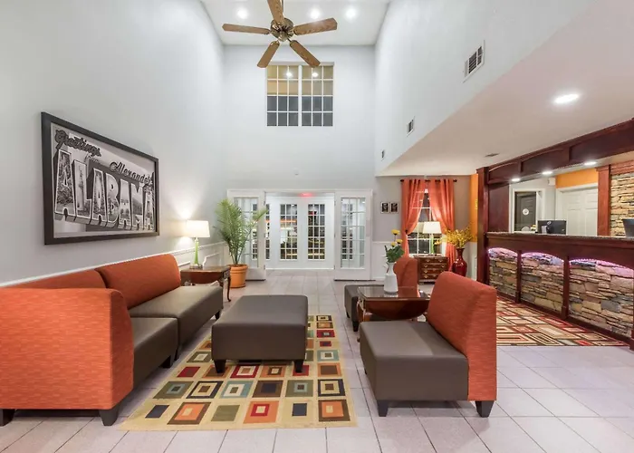 Super 8 By Wyndham Alexander City
