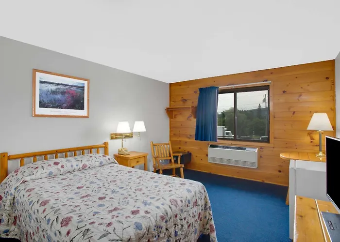 Super 8 By Wyndham Lake George/Warrensburg Area