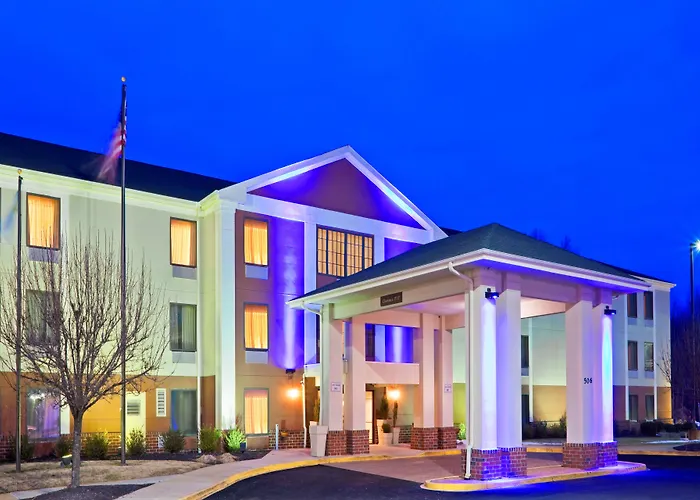 Holiday Inn Express & Suites Carneys Point - Pennsville By Ihg