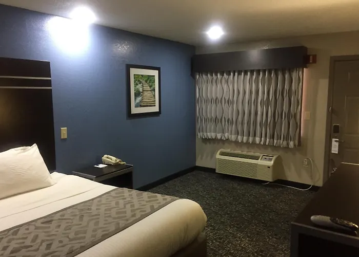 Super 8 By Wyndham Richland Ms Jackson South