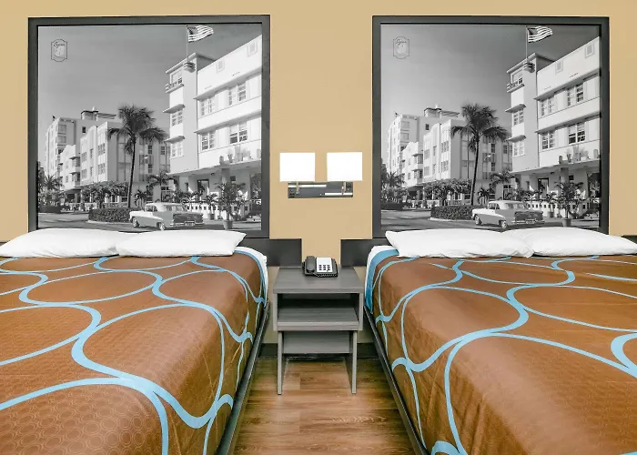 Super 8 By Wyndham Moss Point