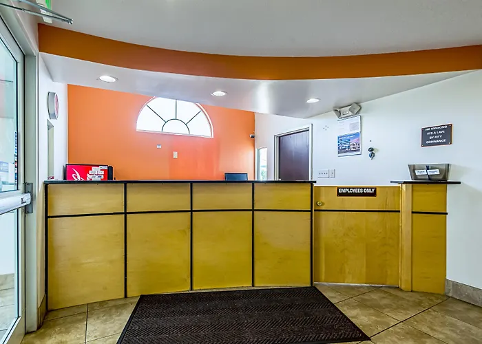 Motel 6 Indianapolis Carmel