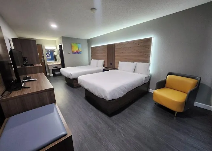 Super 8 By Wyndham Hayward Wi