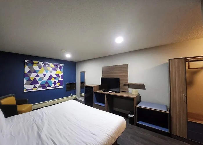 Super 8 By Wyndham Hayward Wi