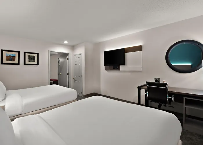 Comfort Inn & Suites Santee I-95