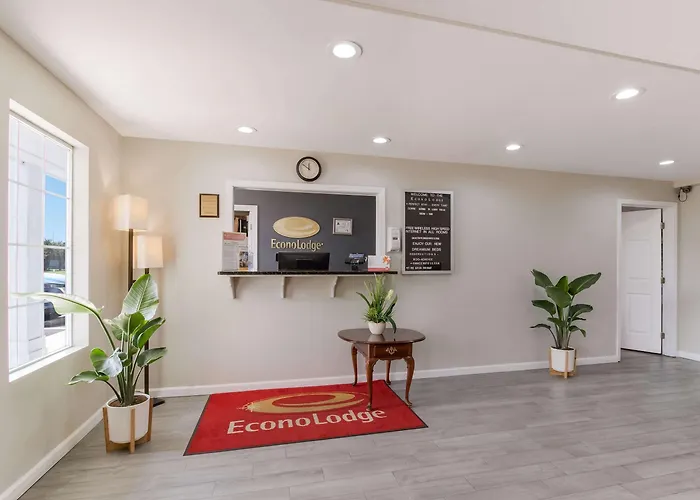 Econo Lodge Greenville Near University
