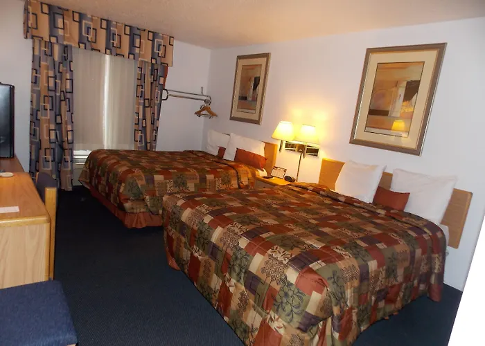 Norwood Inn And Suites - Minneapolis-St Paul Roseville