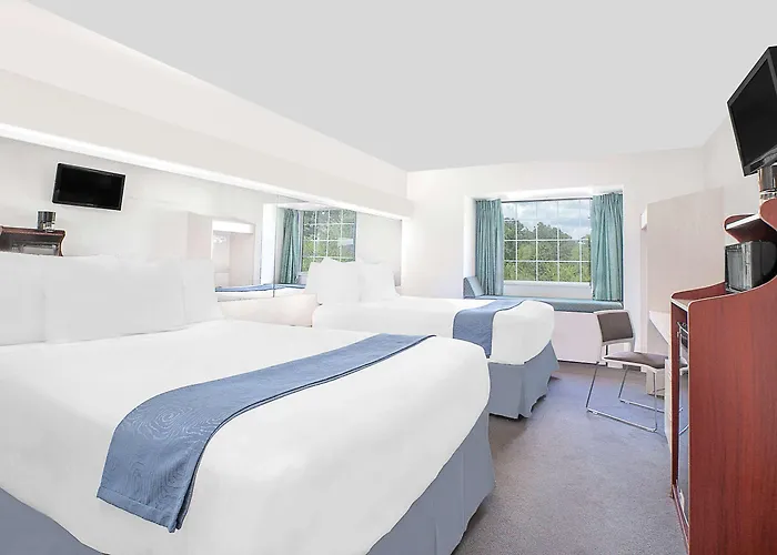 Microtel Inn & Suites By Wyndham Broken Bow