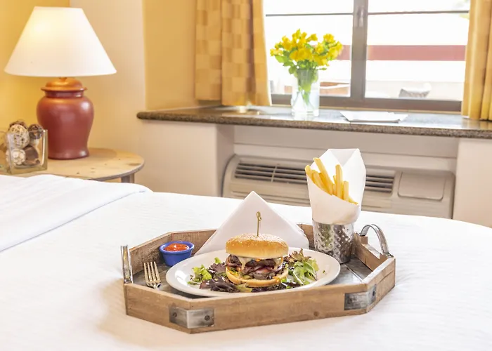 Clocktower Inn Ventura