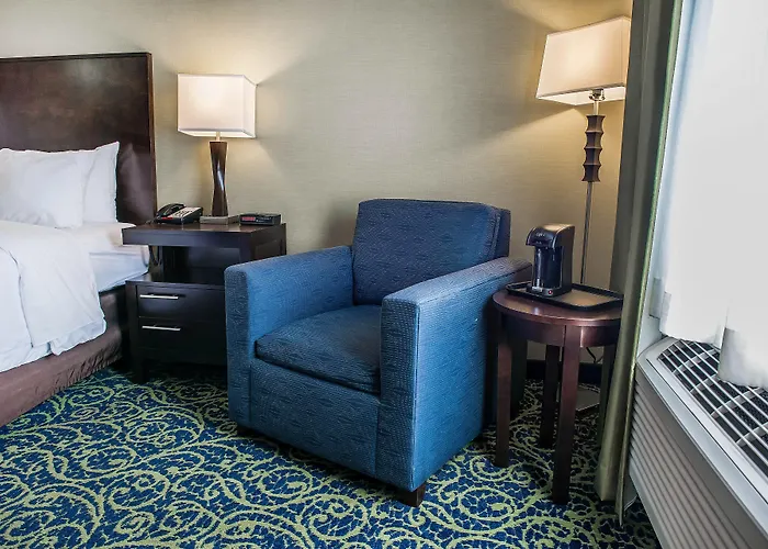 Comfort Inn & Suites Butler