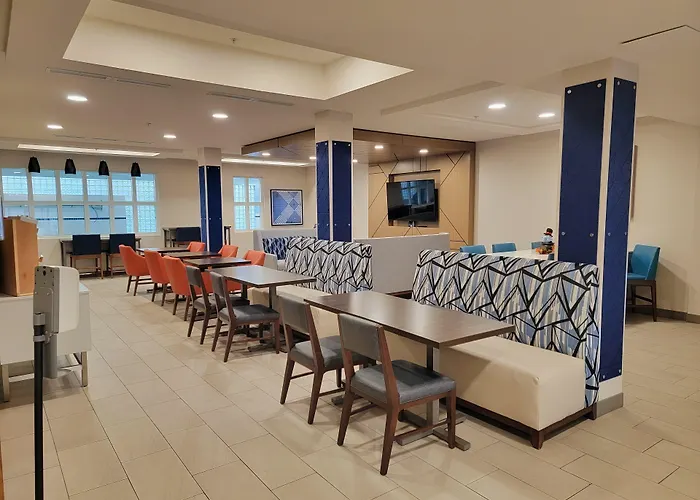 Holiday Inn Express Hotel & Suites Idaho Falls By Ihg