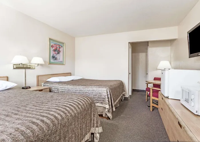 Travelodge By Wyndham La Grande