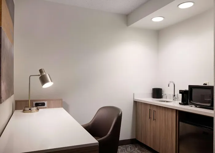 Sonesta Select Seattle Renton Suites