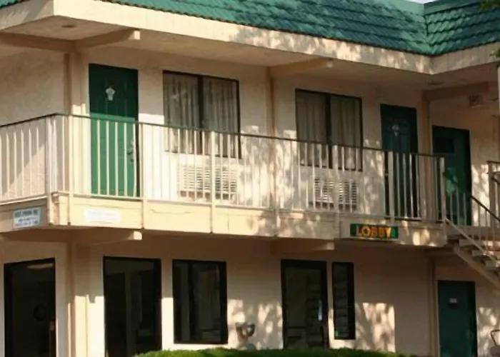 Masters Inn Atlanta - Doraville At I-85 & 285