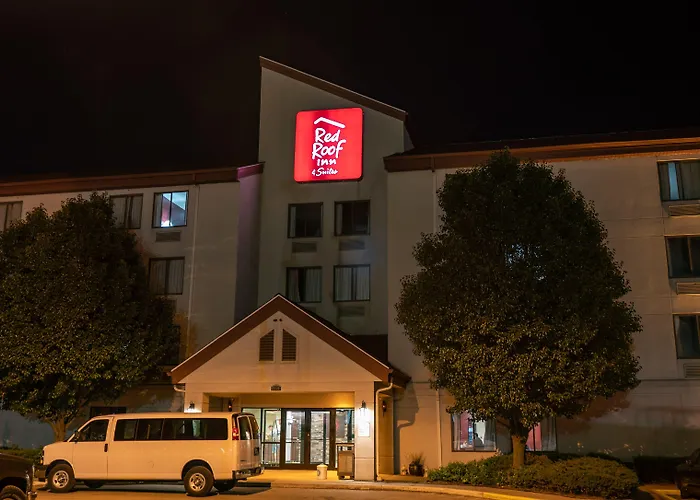 Red Roof Inn & Suites Indianapolis Airport