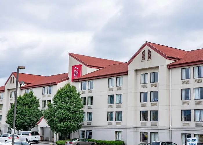 Red Roof Inn & Suites Indianapolis Airport