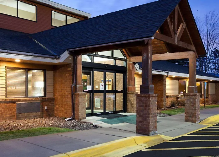 Americinn Lodge & Suites Mora